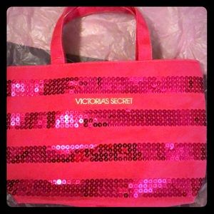 NEW Victoria’s Secret sequined accessory bag